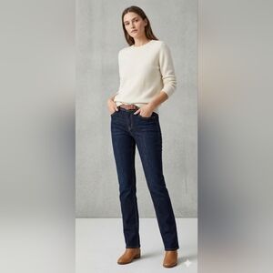 A01 - Levi's Women's Straight Leg Jeans - Dark Blue